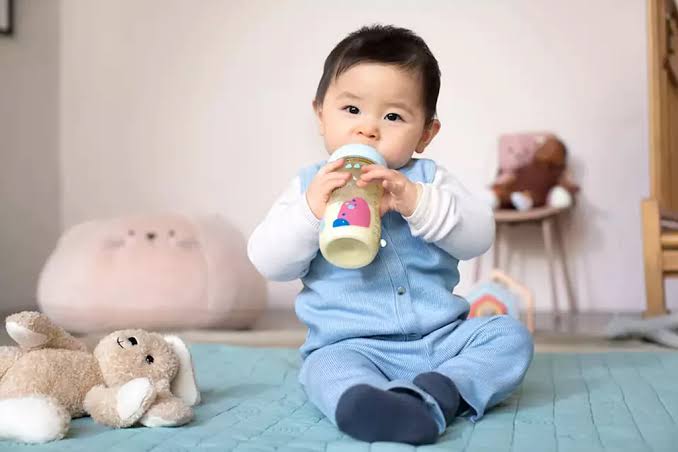 AVENT NATURAL PPSU BOTTLE 1m+ 9OZ – SCF582/10
